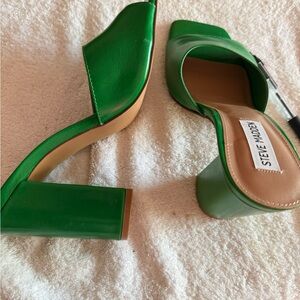 Steve Madden Emerald Green Block Heel Mules